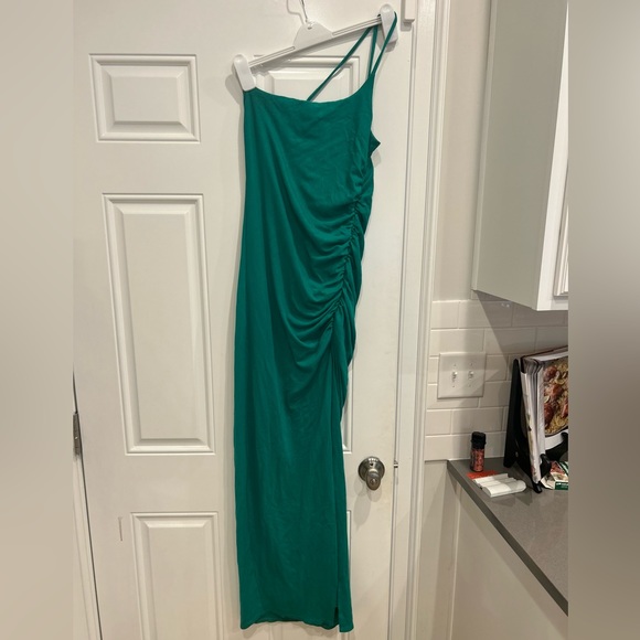 Lovers and friends gown from revolve - Picture 2 of 5